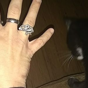 Size 6 sapphire ring